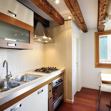 Appartement Sestiere Di Cannaregio Sleeps 6 Air Con Venise